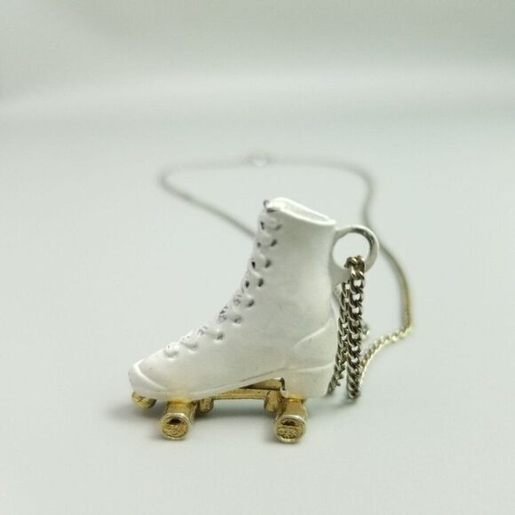 Vintage Roller Skate Pendant Necklace, White Enamel, Retro Style, Estate - Picture 9 of 9